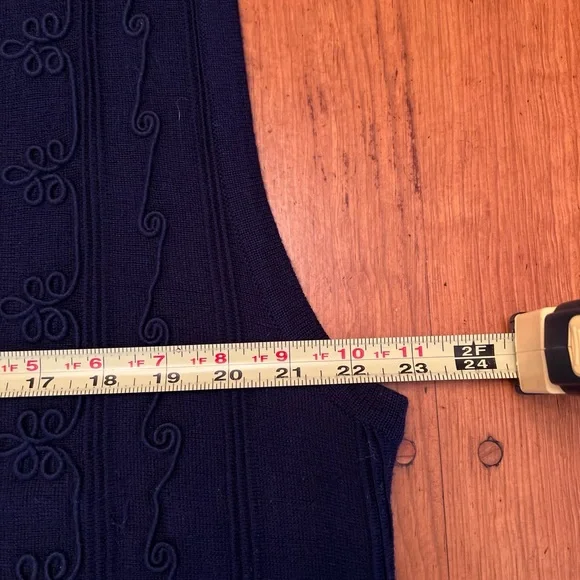 Vintage Koret Wool Blend Embroidered Navy Blue Sweater Vest - Picture 6 of 10
